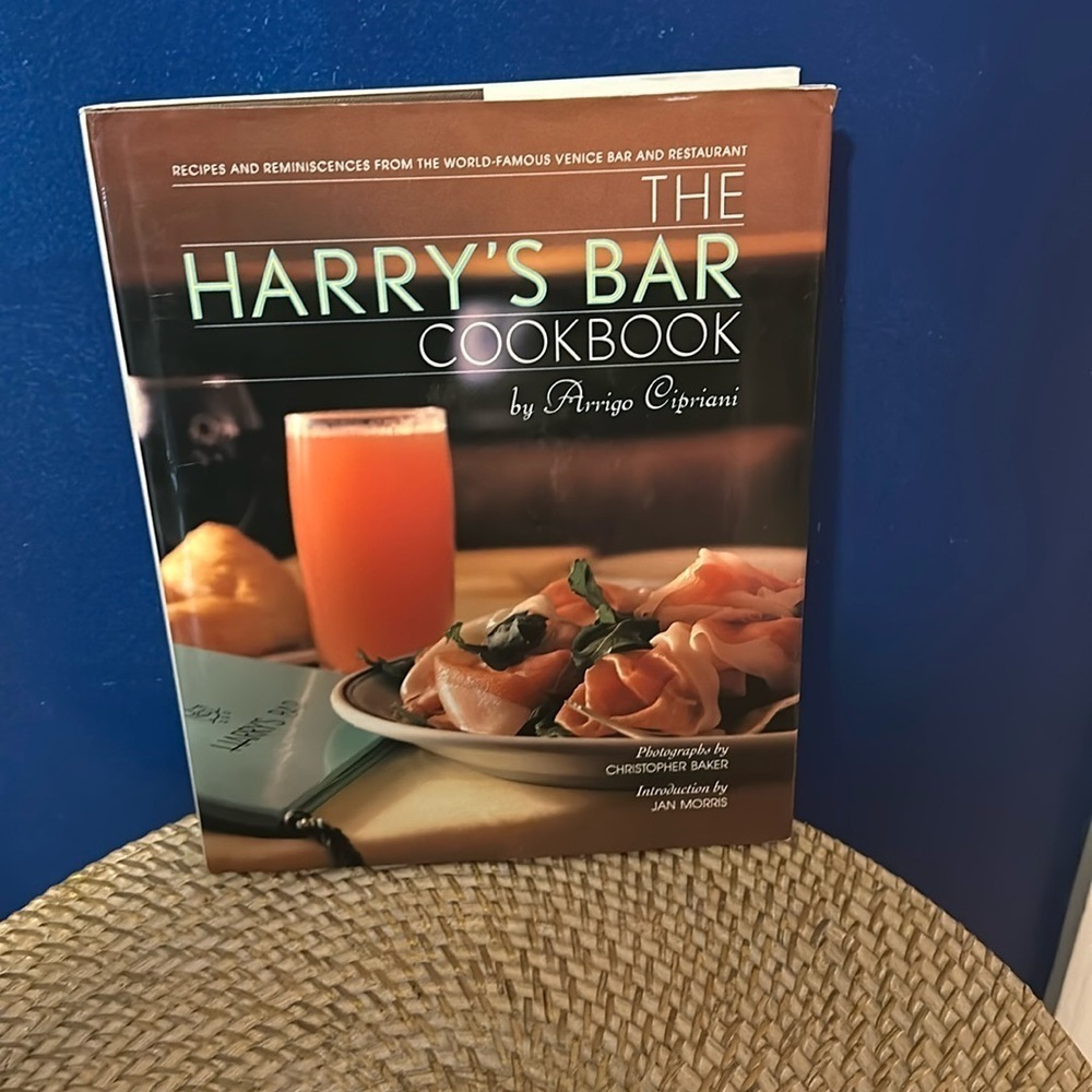 The Harry's Bar in Venice Cookbook By Arrigo Cipriani